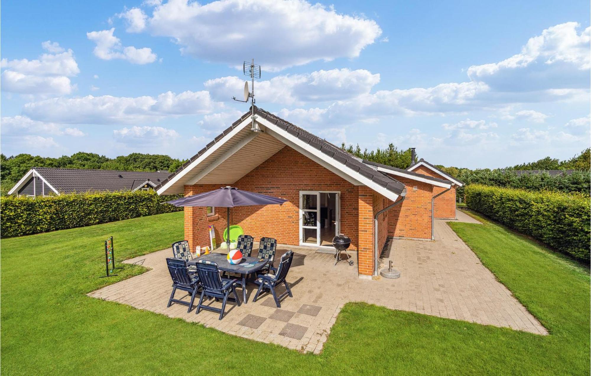 Lovely Home In Ansager With Kitchen Exterior photo